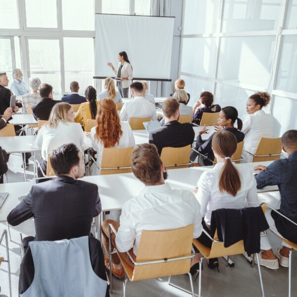 Businesswoman-leading-the-seminar-800×800-1-600×600